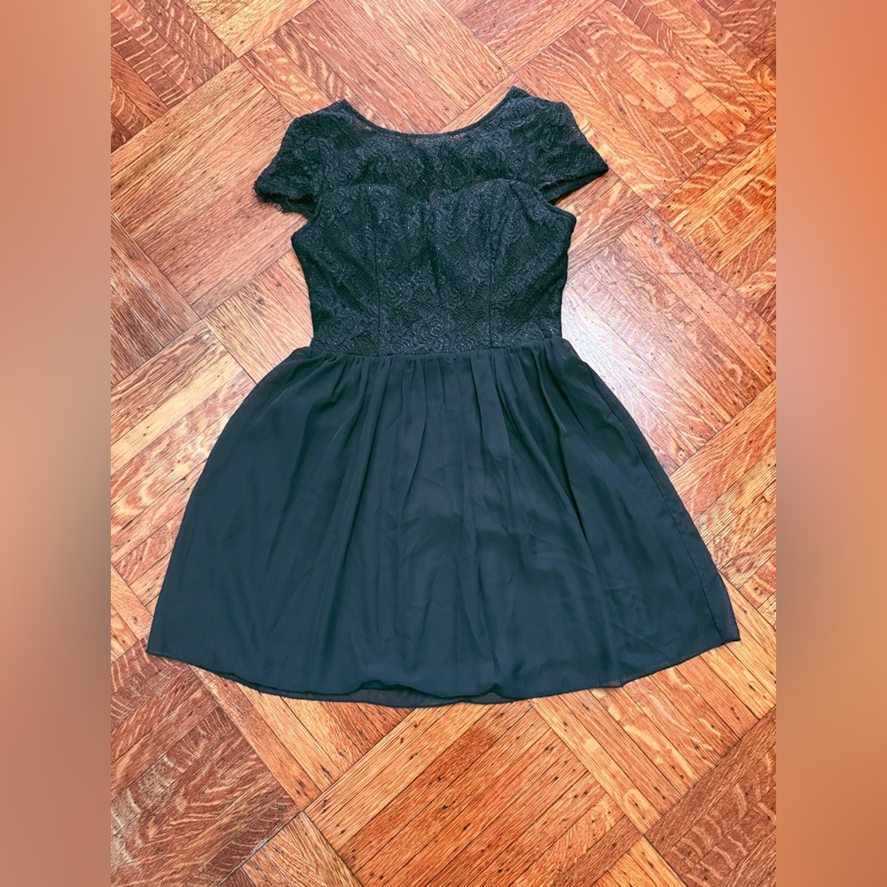 Elegant Navy Blue Lace Dress Juniors Size 13